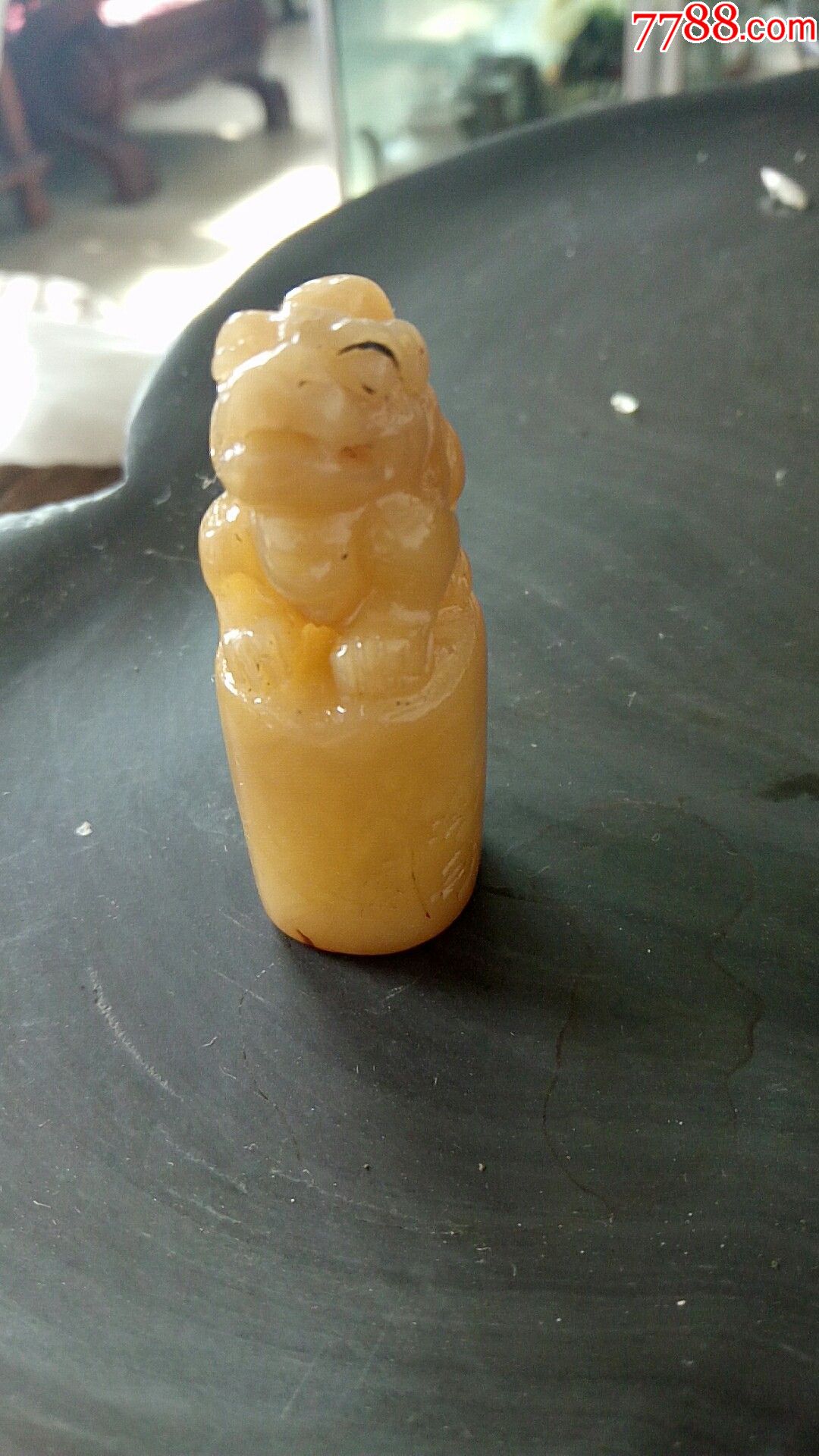 清代寿山石白田黄石老印章,冷西款,尺寸4.6x2.2cm