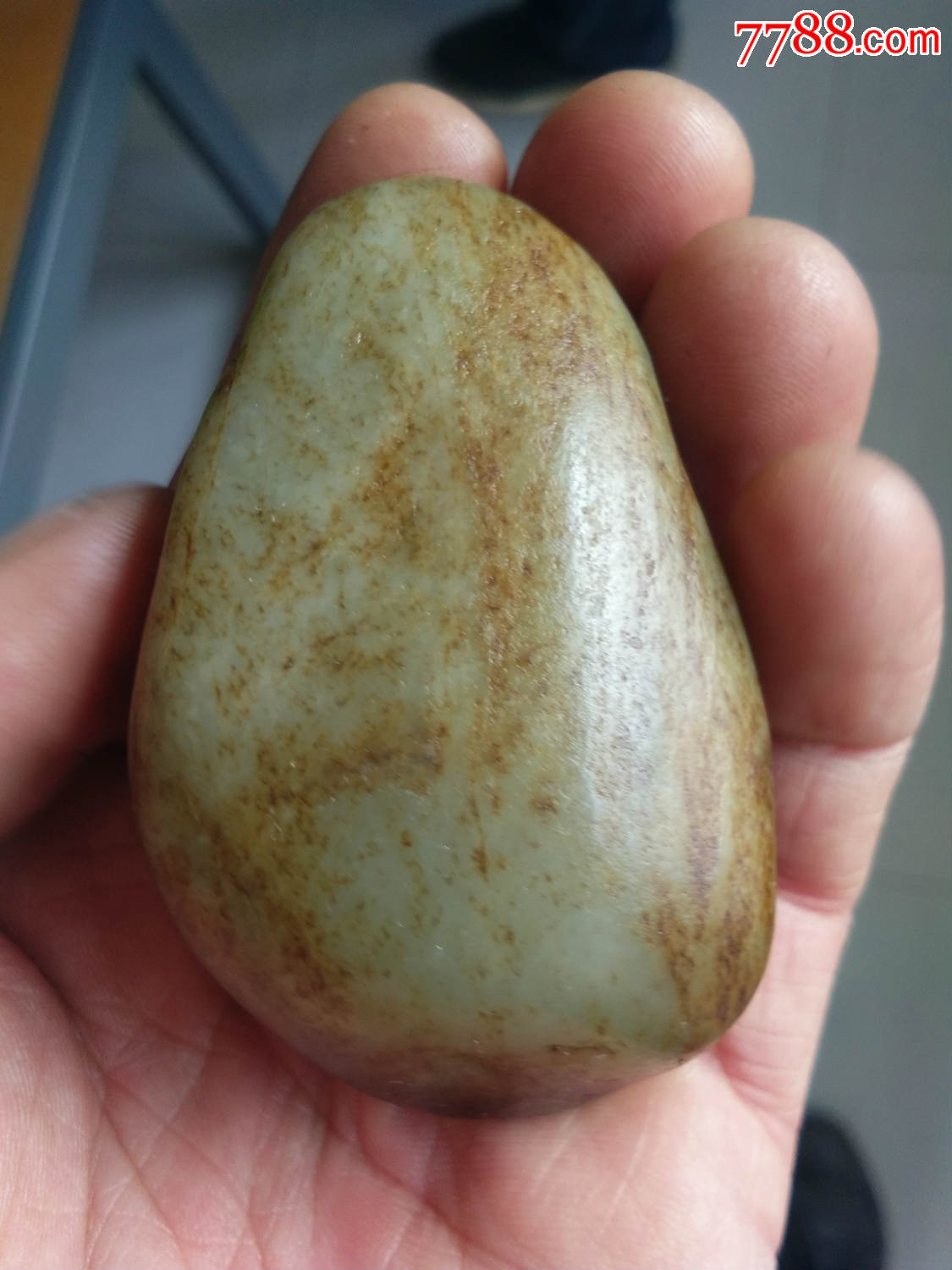 和田青白玉籽料原石