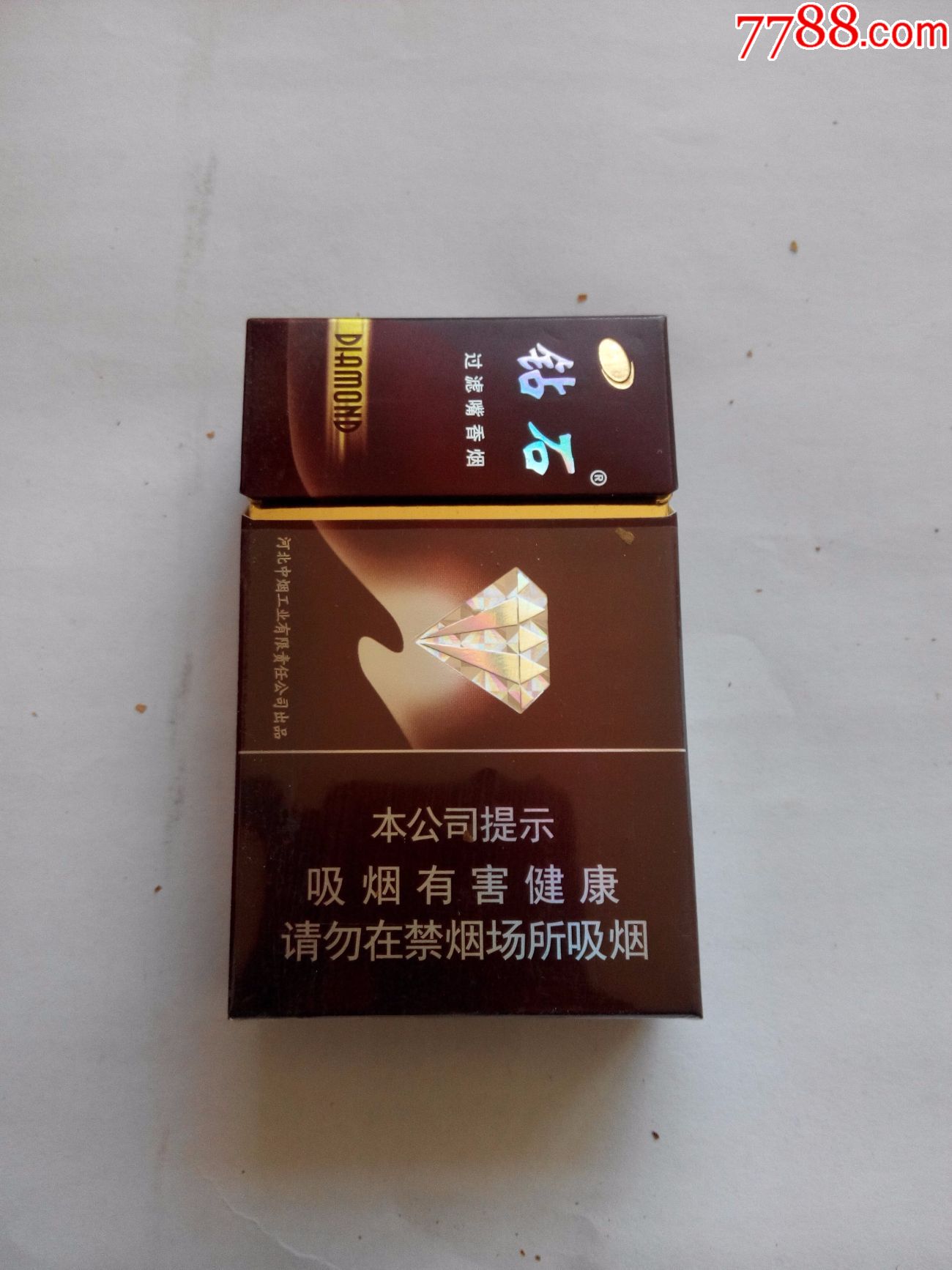 钻石牌闪光香烟图片