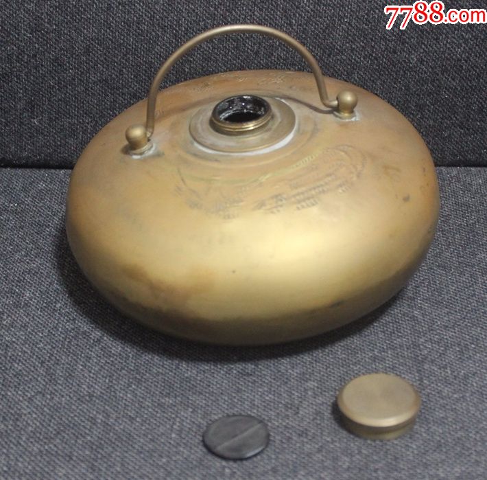 七十年代龙凤老黄铜暖水壶暖手炉暖脚炉20*9cm壶塞完整yy.1764