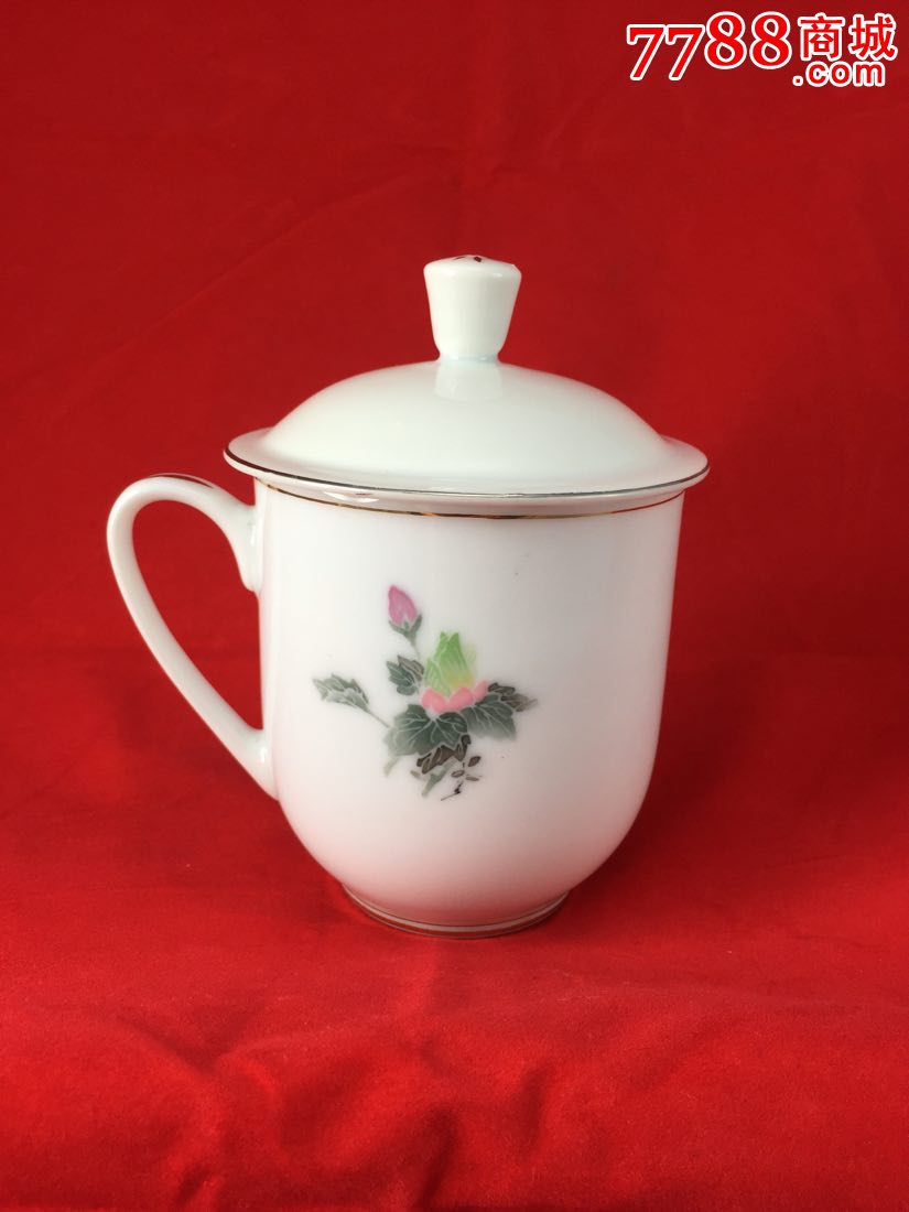 湖南洪江70年代釉下手绘胜利杯