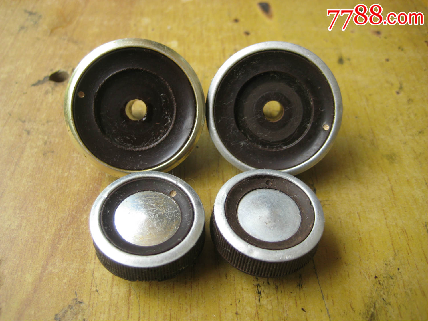 熊猫收音机旋钮