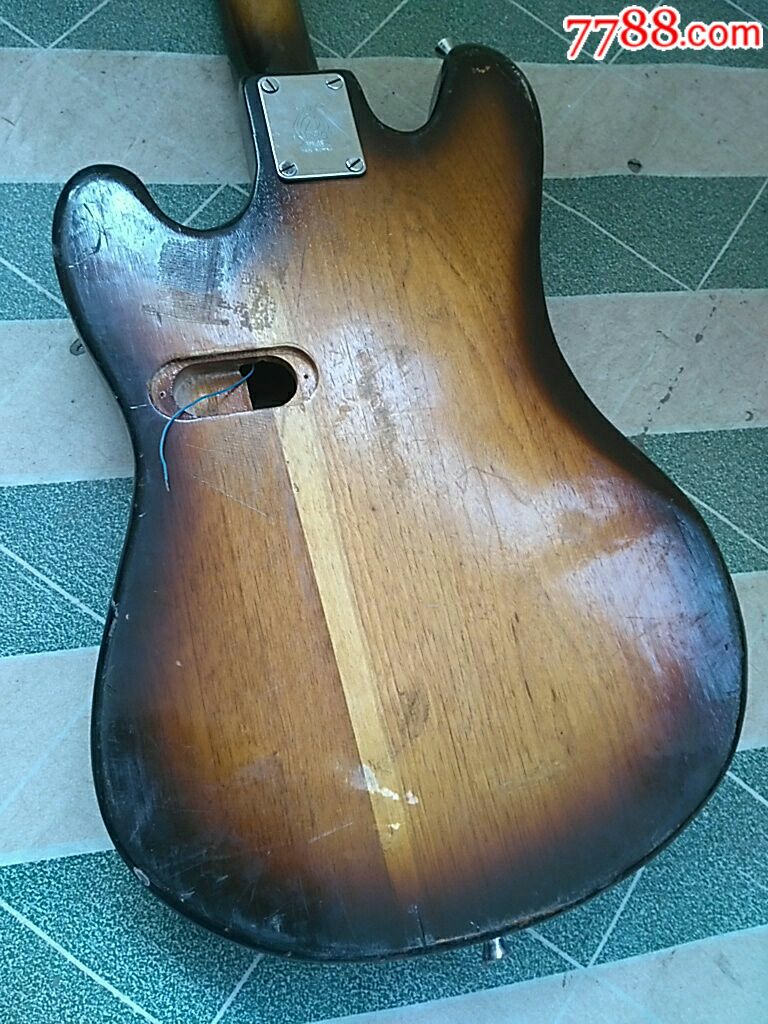 鹦鹉牌电吉它-se51643800-吉他-零售-7788收藏__中国收藏热线