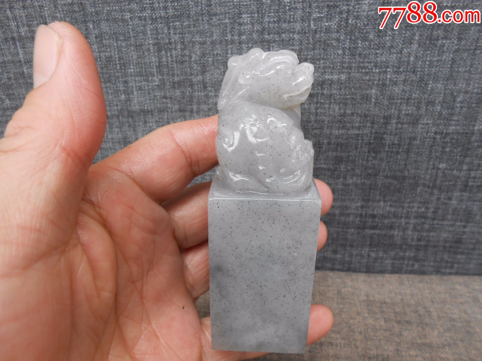 寿山虱卵坑头石钮头章