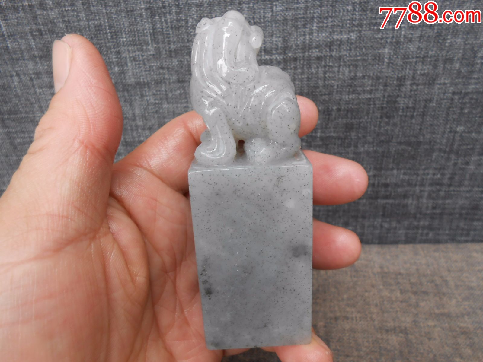 寿山虱卵坑头石钮头章