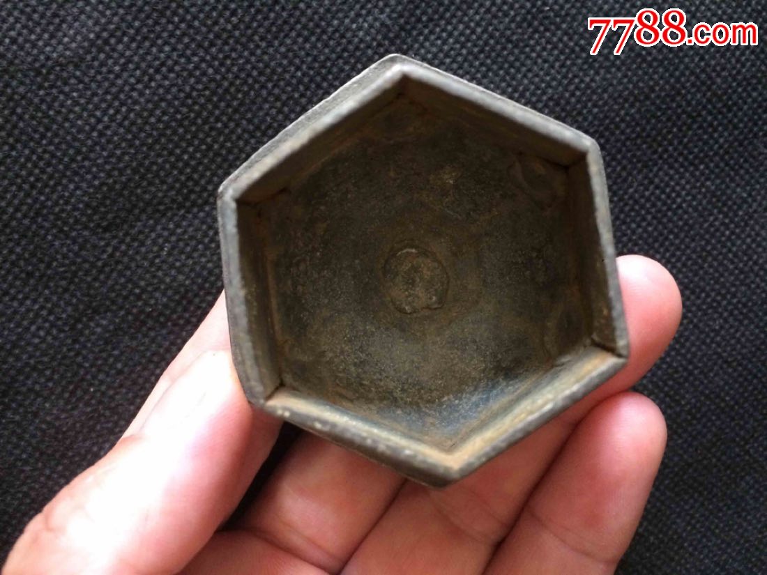 锡制酒壶一较少