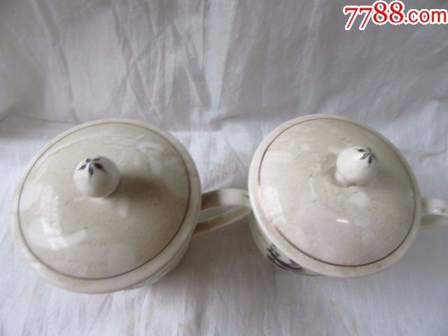 文革时期宣化三瓷中美建交纪念限量版小熊猫吃竹子茶杯一对