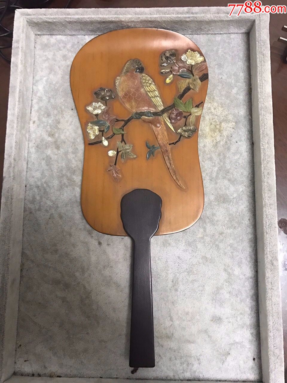 精品木雕镶嵌八宝扇