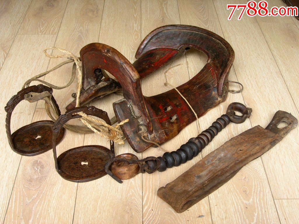 马帮遗旧1708-民国边疆木马鞍龙头铁马镫皮条串珠马具配饰大全套