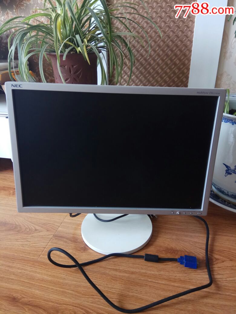 日本nec显示器