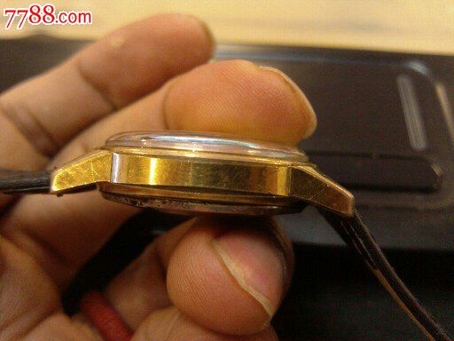 低售很特殊盘面漂亮的baylor的单历全自动表一块!