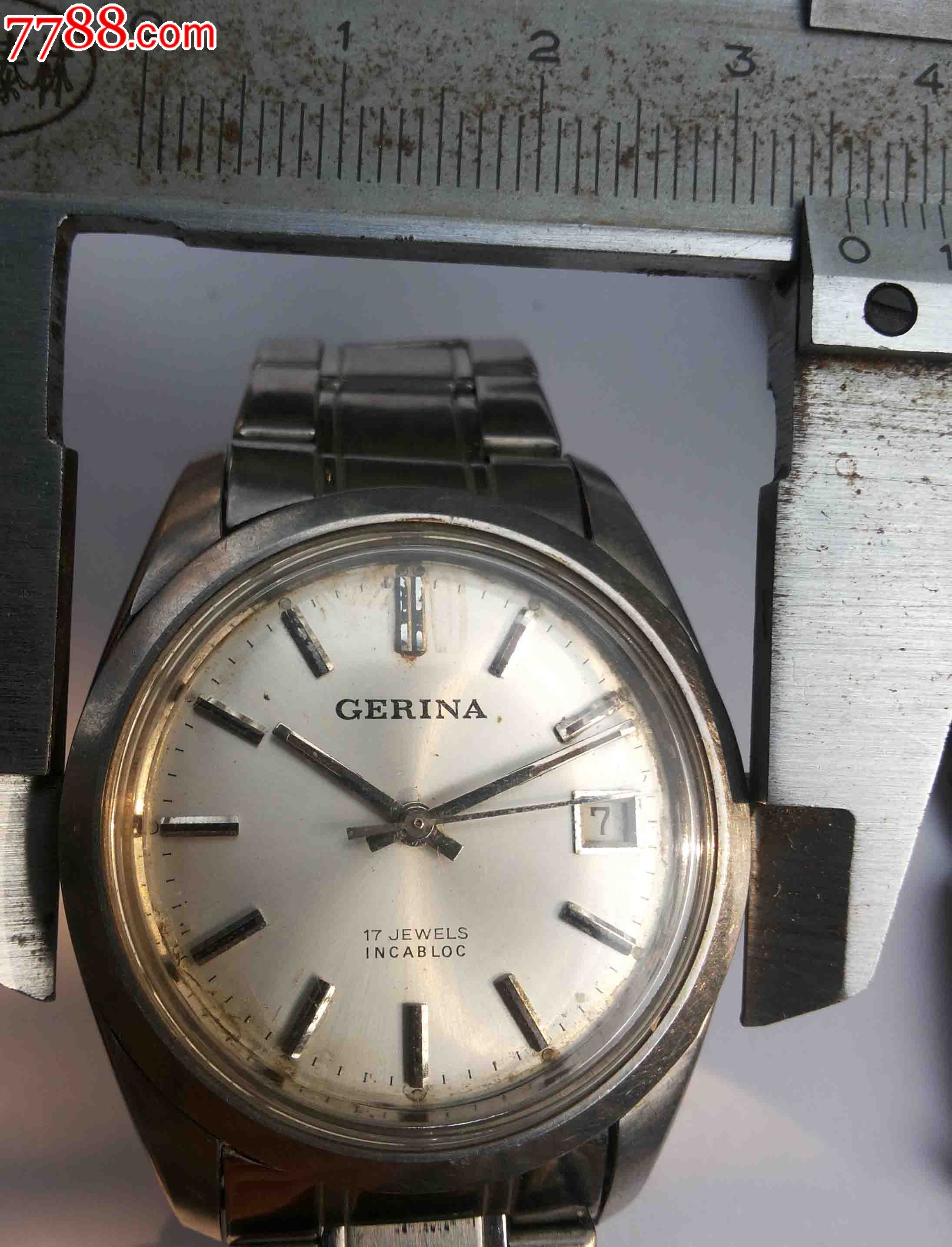 格林纳手表图片