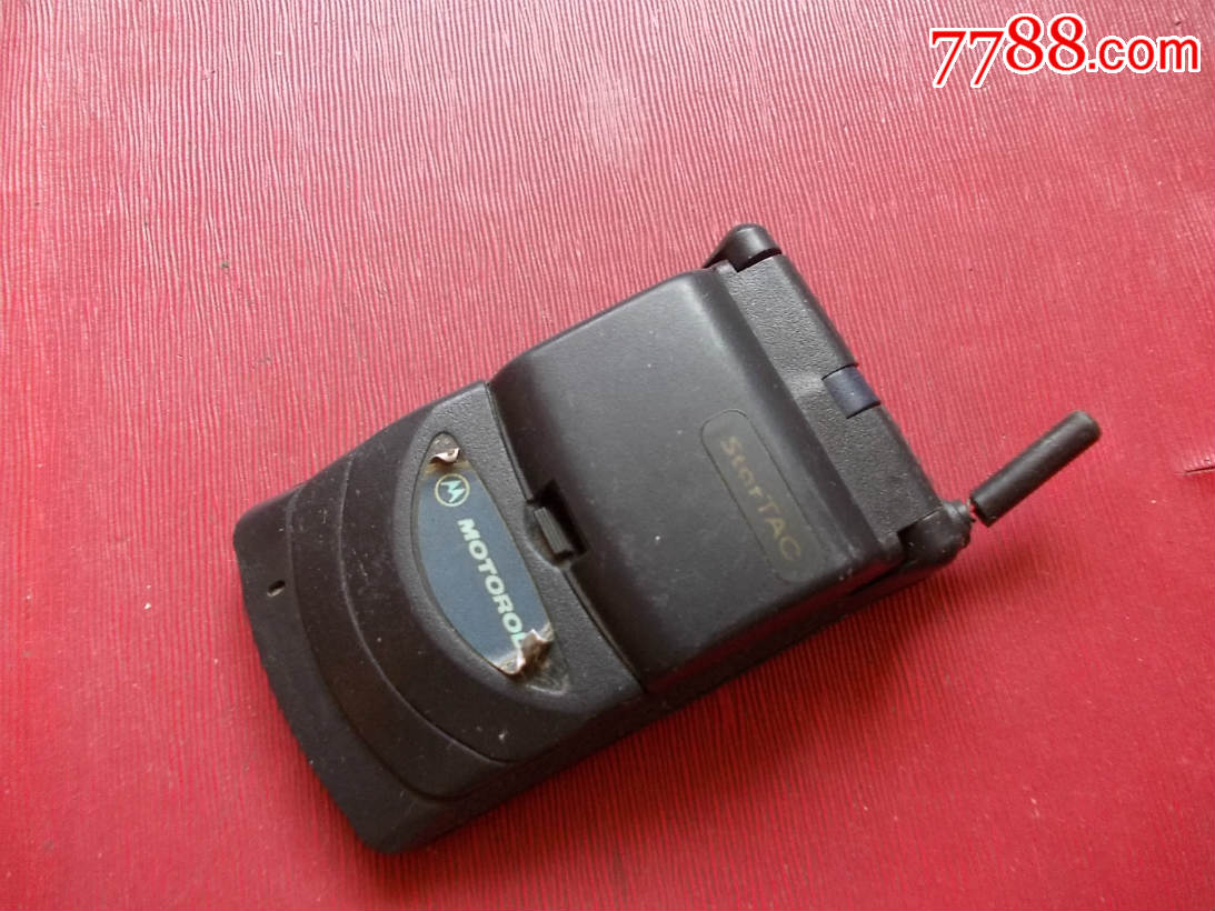 其他手机: se30179450,50515 属性:翻盖手机,,年代不详,,摩托罗拉