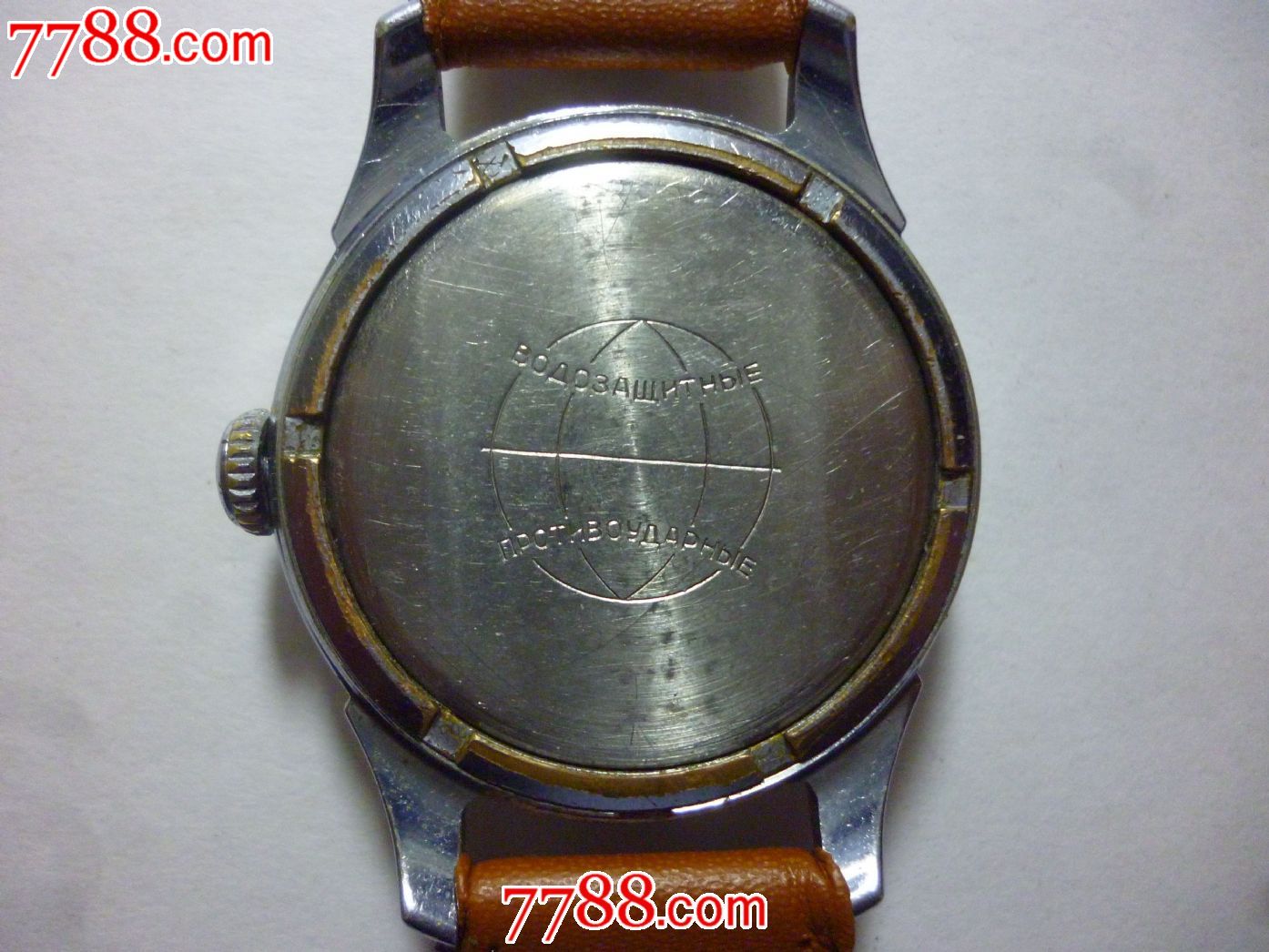 50年代苏联半钢防震16钻网格浅黑盘,夜光【全球