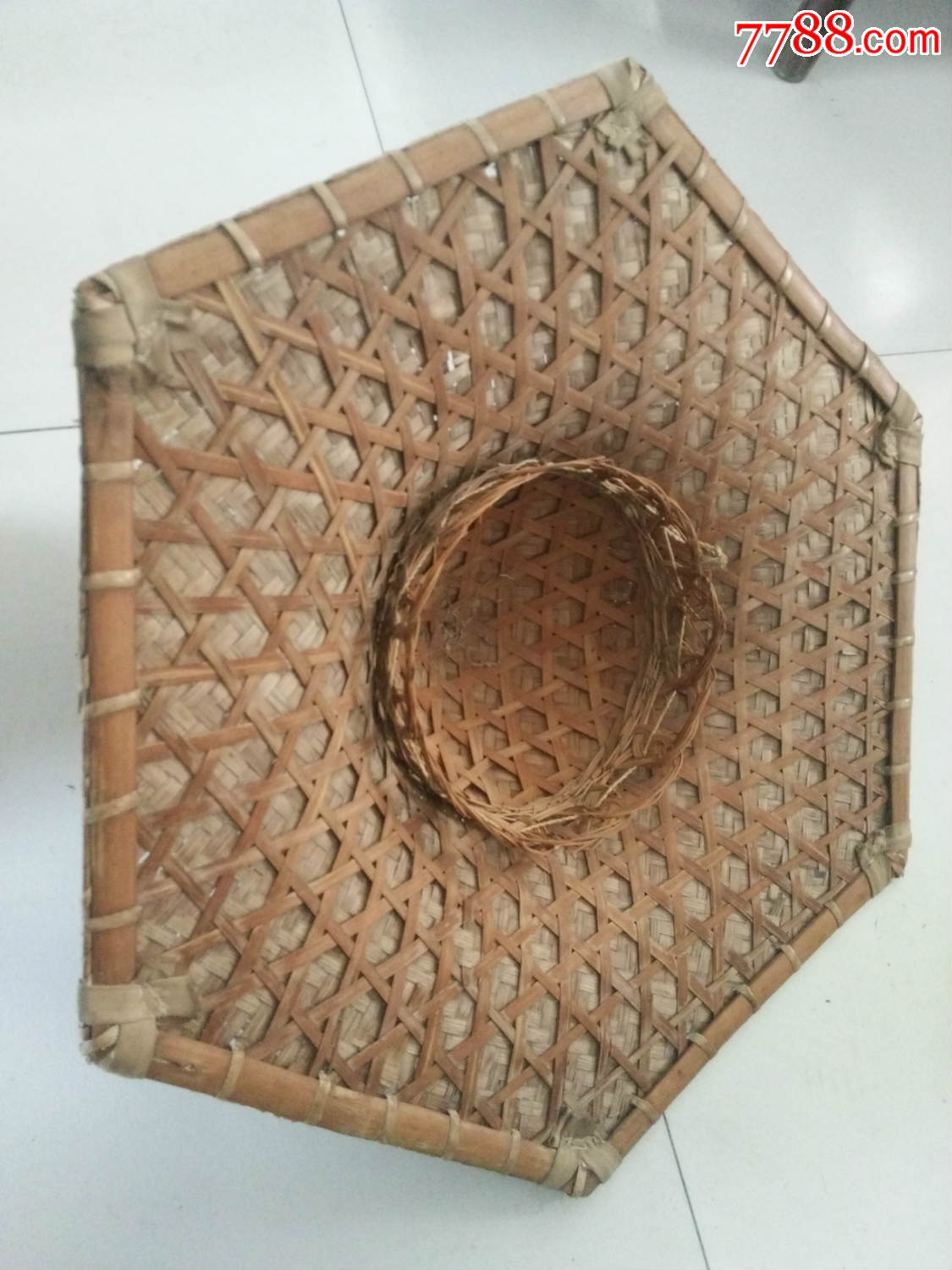手工编织的草帽斗笠防晒帽雨帽装饰品