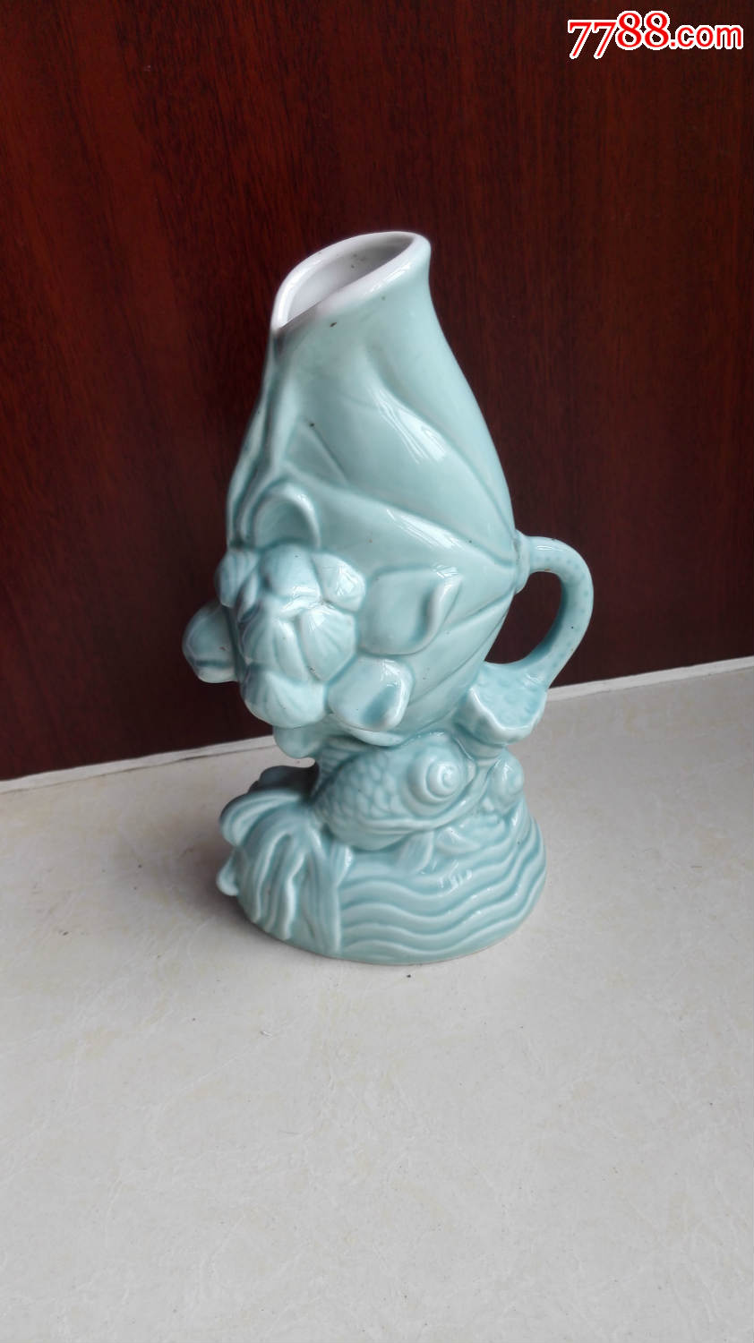 怀旧经典收藏瓷器青色金鱼莲花造型瓷笔插