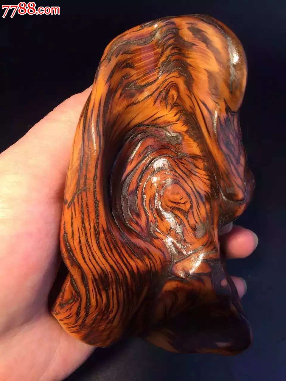 太行崖柏云纹手把件