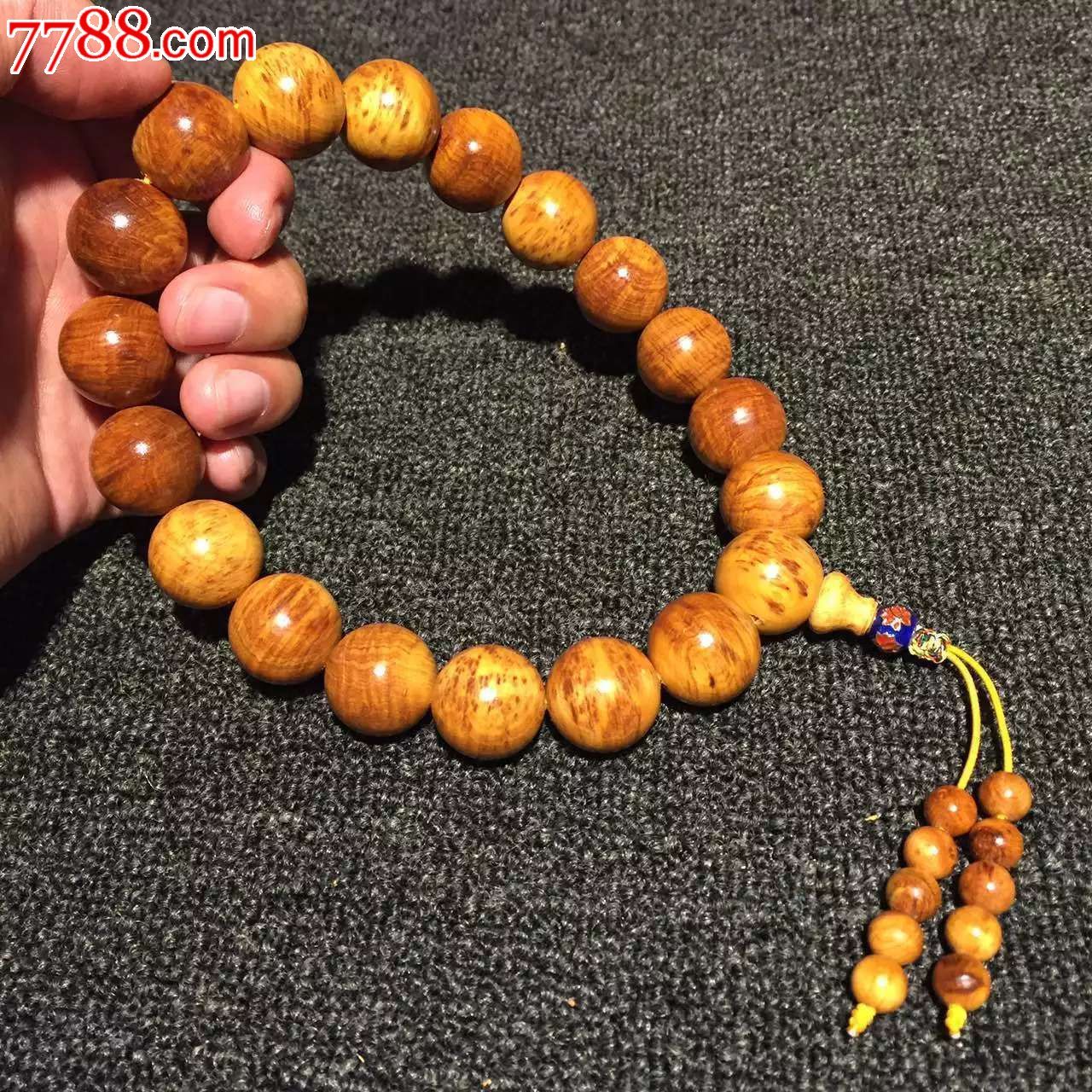 千年崖柏万年陈化手持