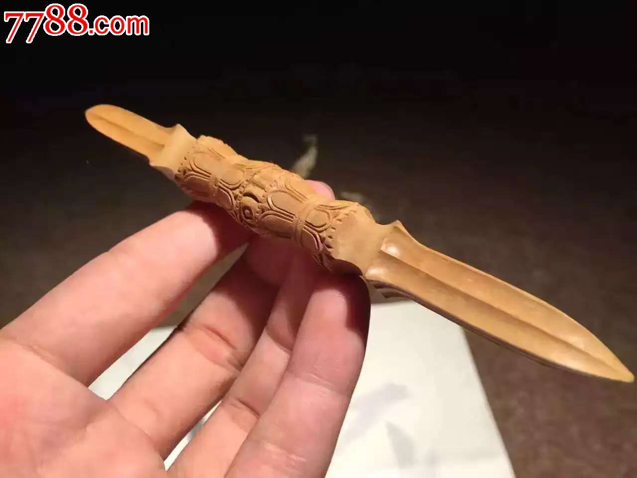 老山檀香清刀雕刻