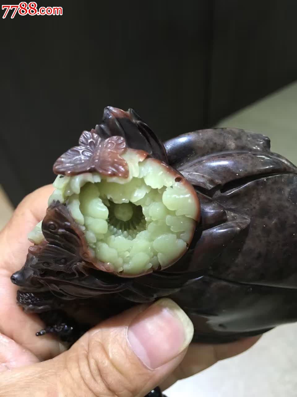 手把件国色天香祝大家,青田石,年代不详,其他种类,其他形式,其他造型