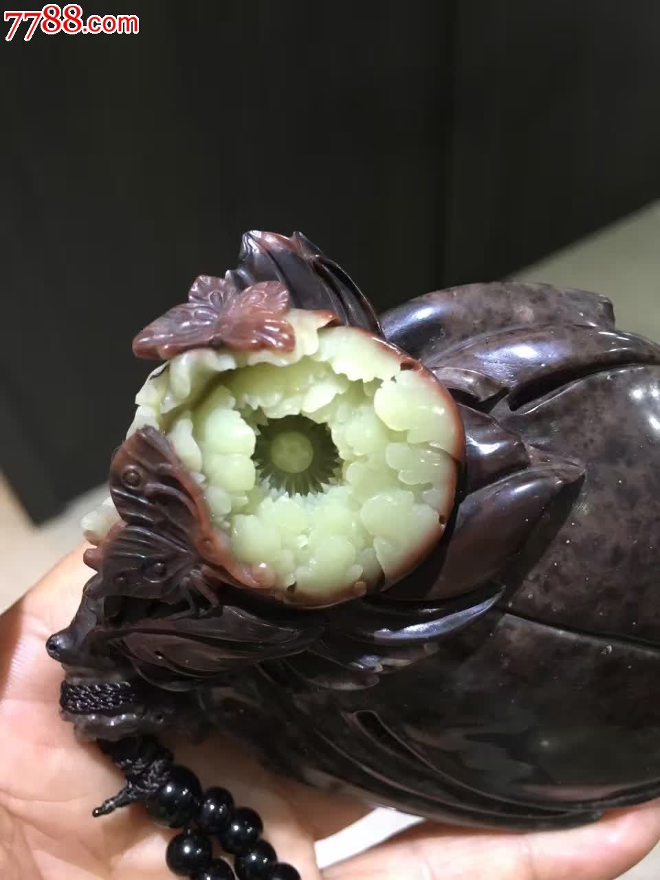 手把件国色天香祝大家,青田石,年代不详,其他种类,其他形式,其他造型