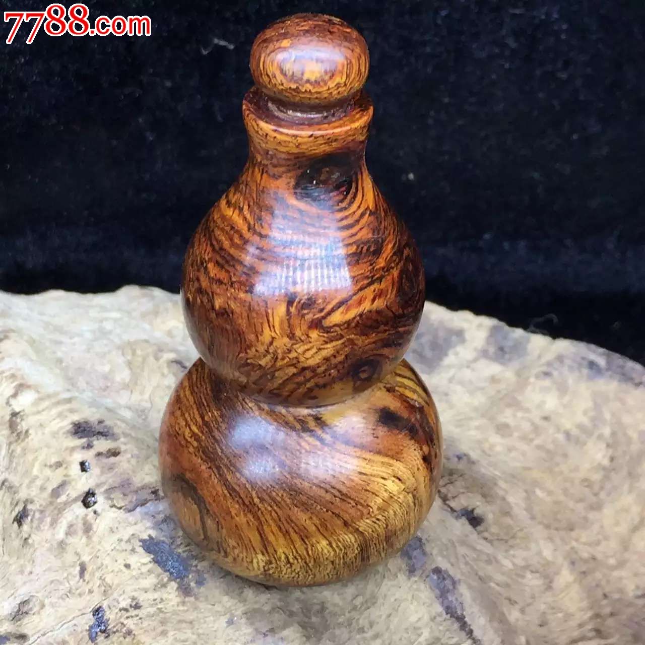 精美花梨小葫芦摆件