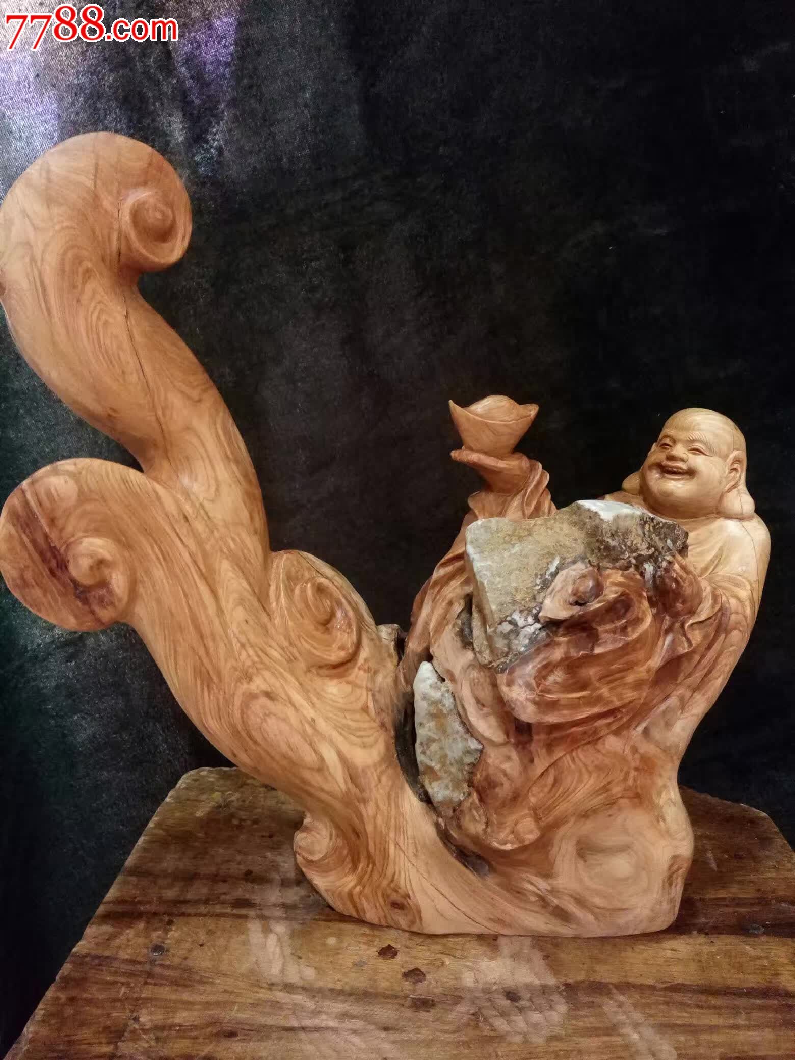 崖柏根抱石佛抱金砖优