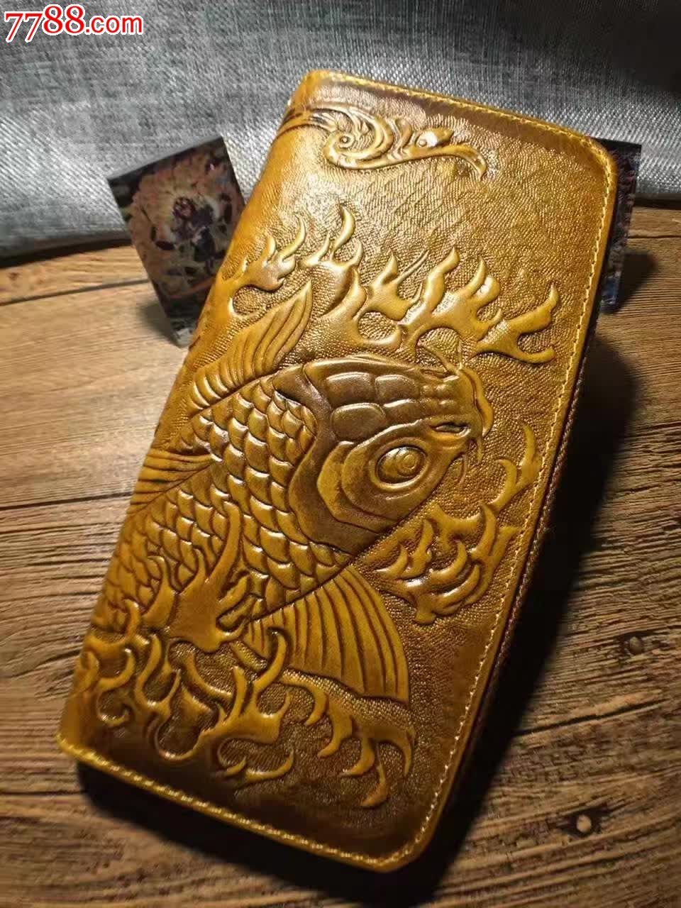 矗皮手工雕刻招财锦鲤