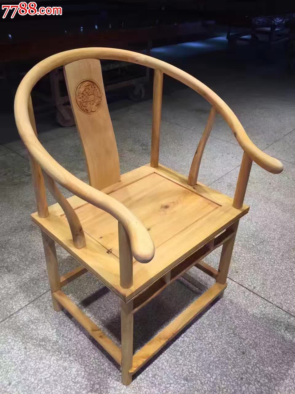 崖柏圈椅三件套精品