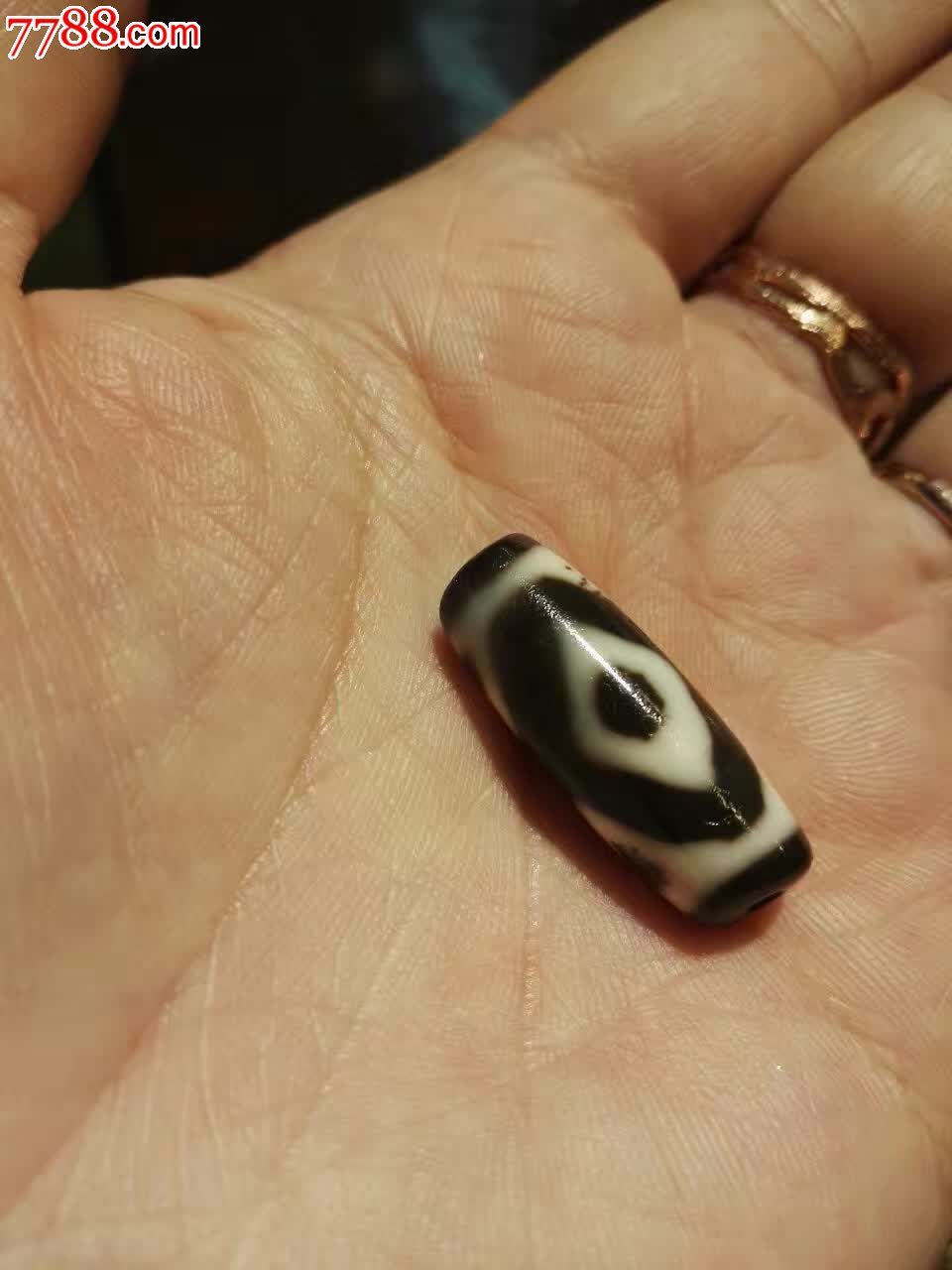 传世金刚眼老天珠至纯