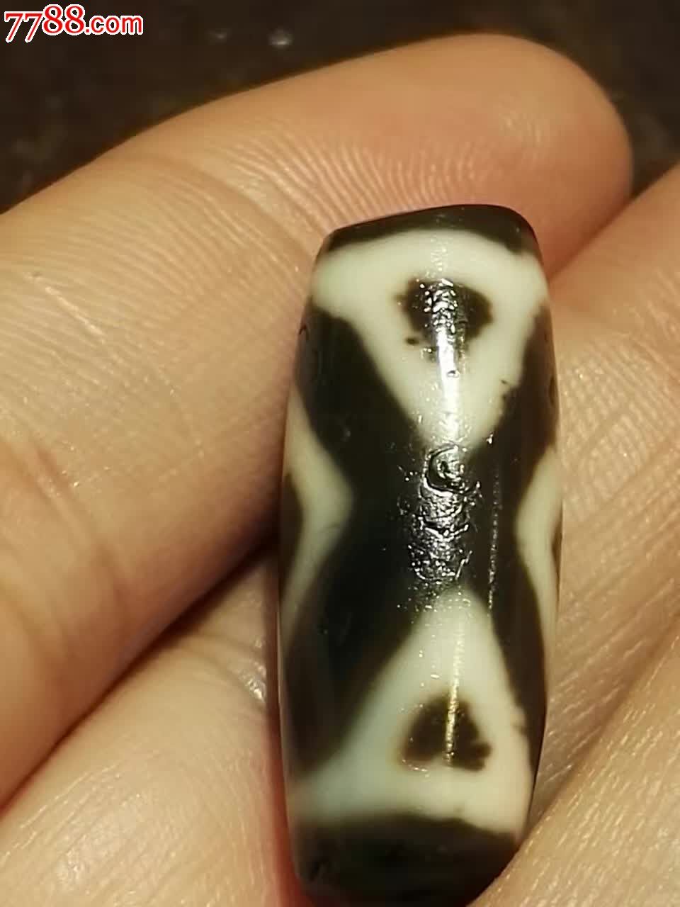 传世金刚眼老天珠至纯