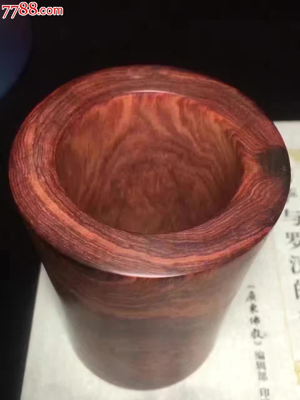 越南紫檀柳笔筒黄花梨