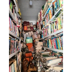書聲依舊書店_實體店圖片_第2張